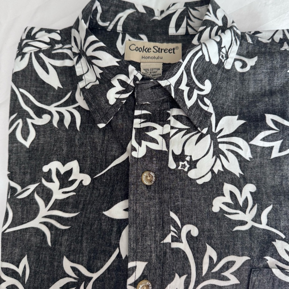 Cooke Street Honolulu Heather Black and Cream Floral Men's Shirt‎